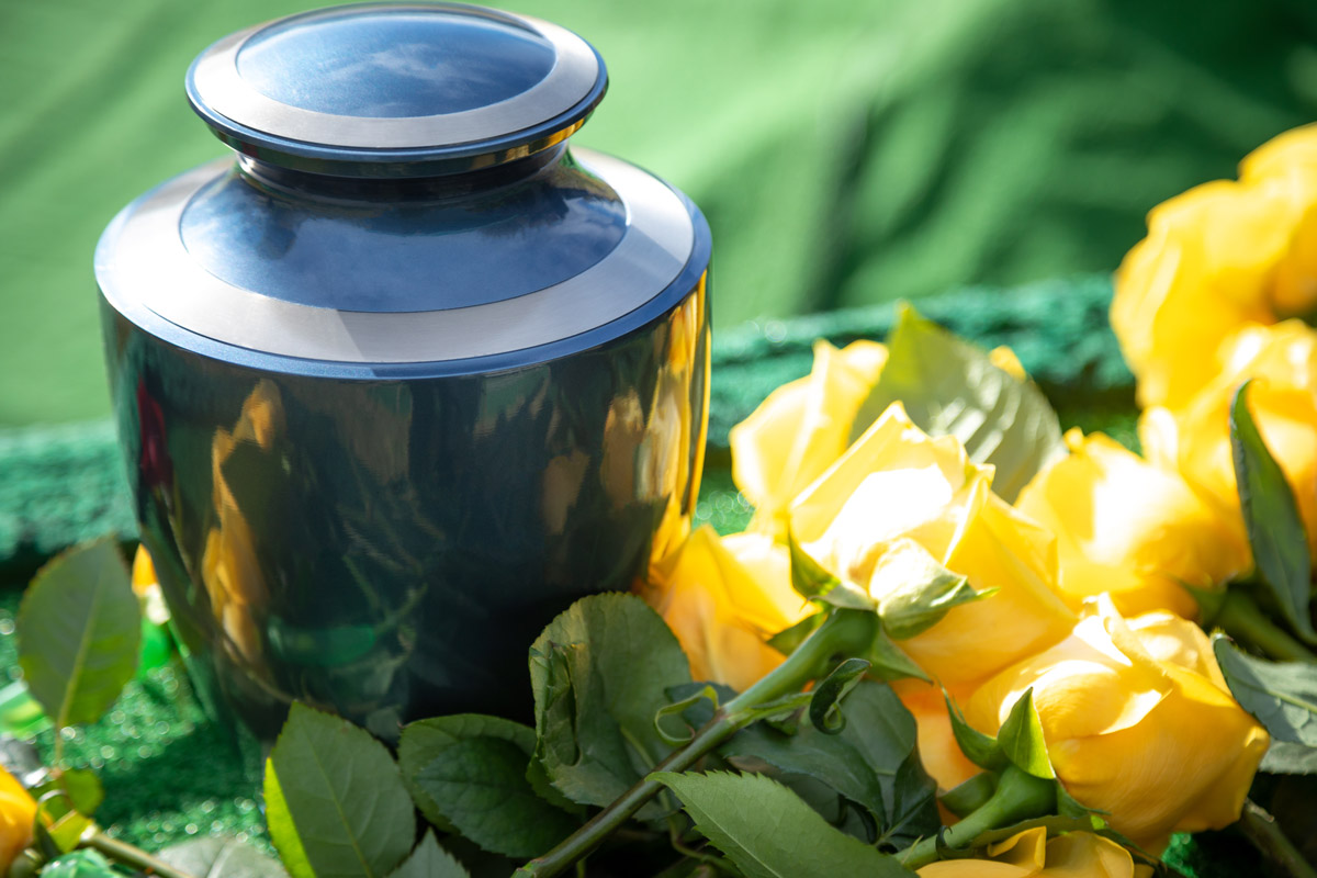 2 Essential Funeral Planning Tips